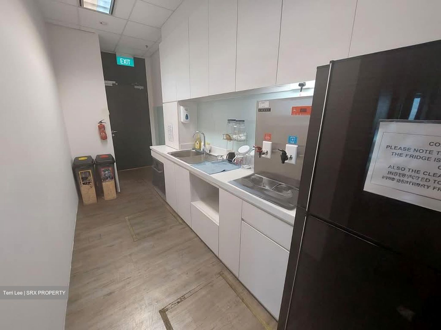 Suntec Tower Three (D1), Office #569166401